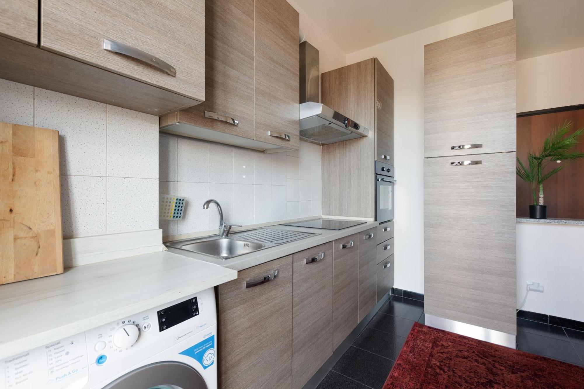 Corvetto M3 - Comfy Apt. With Balcony! Milan Extérieur photo