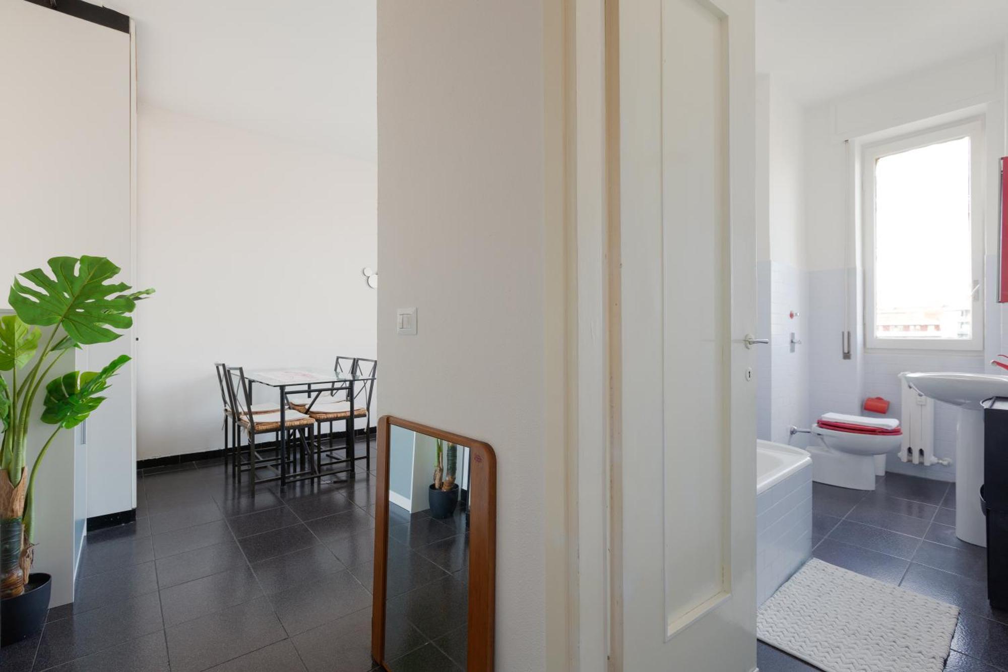 Corvetto M3 - Comfy Apt. With Balcony! Milan Extérieur photo